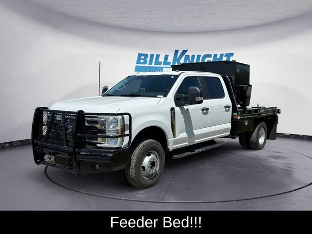 2026 Ford F-350SD XL DRW in Oxford White — front three-quarter view