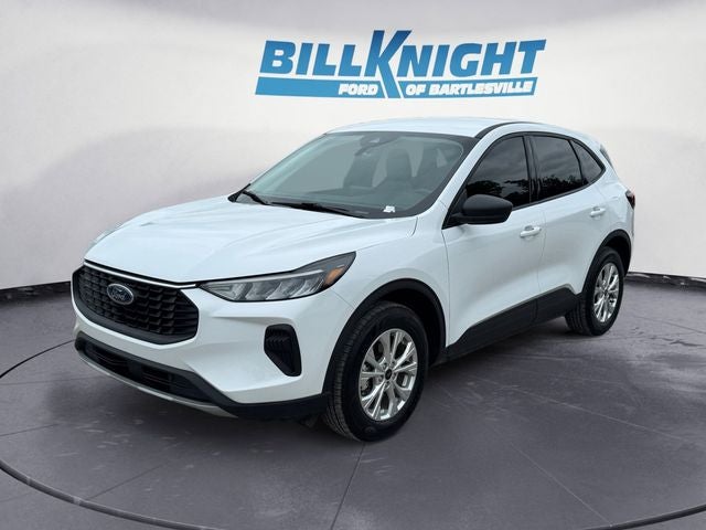2025 Ford Escape Active in Oxford White — front three-quarter view