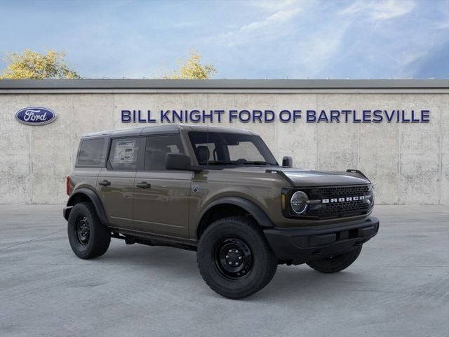 2026 Ford Bronco Big Bend in Marsh Gray — front three-quarter view